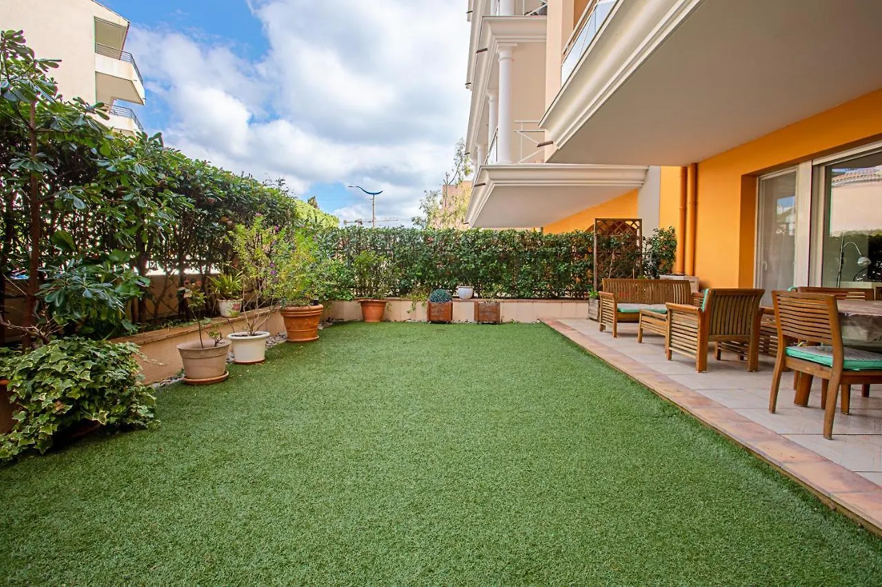 Appartement Centre Ville Cavalaire Francja